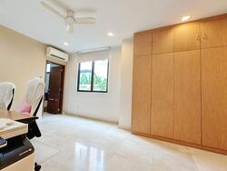 Jalan Anggerek (D13), Semi-Detached #524390361